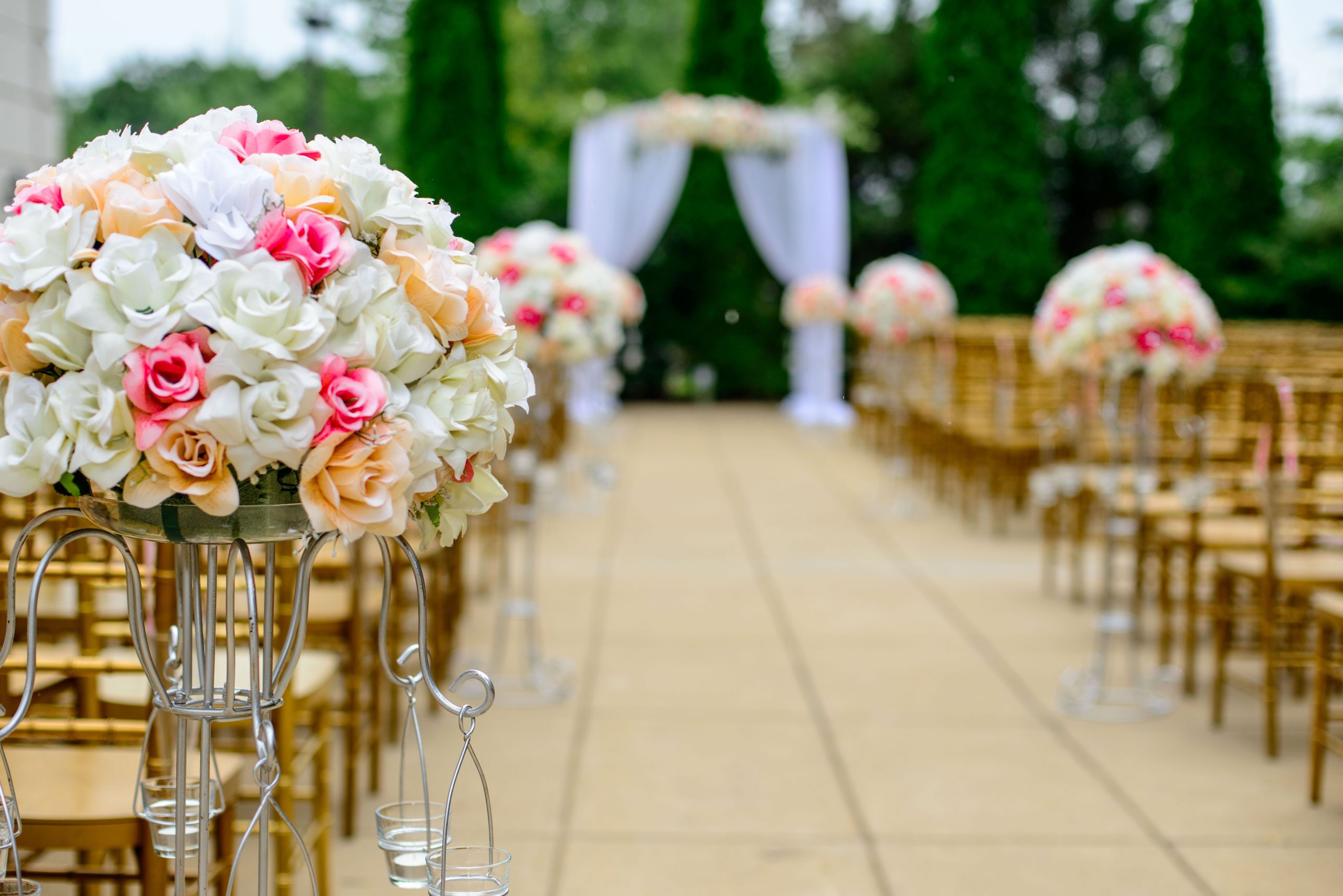 7 KEY REASONS TO HIRE AN EVENT PLANNER